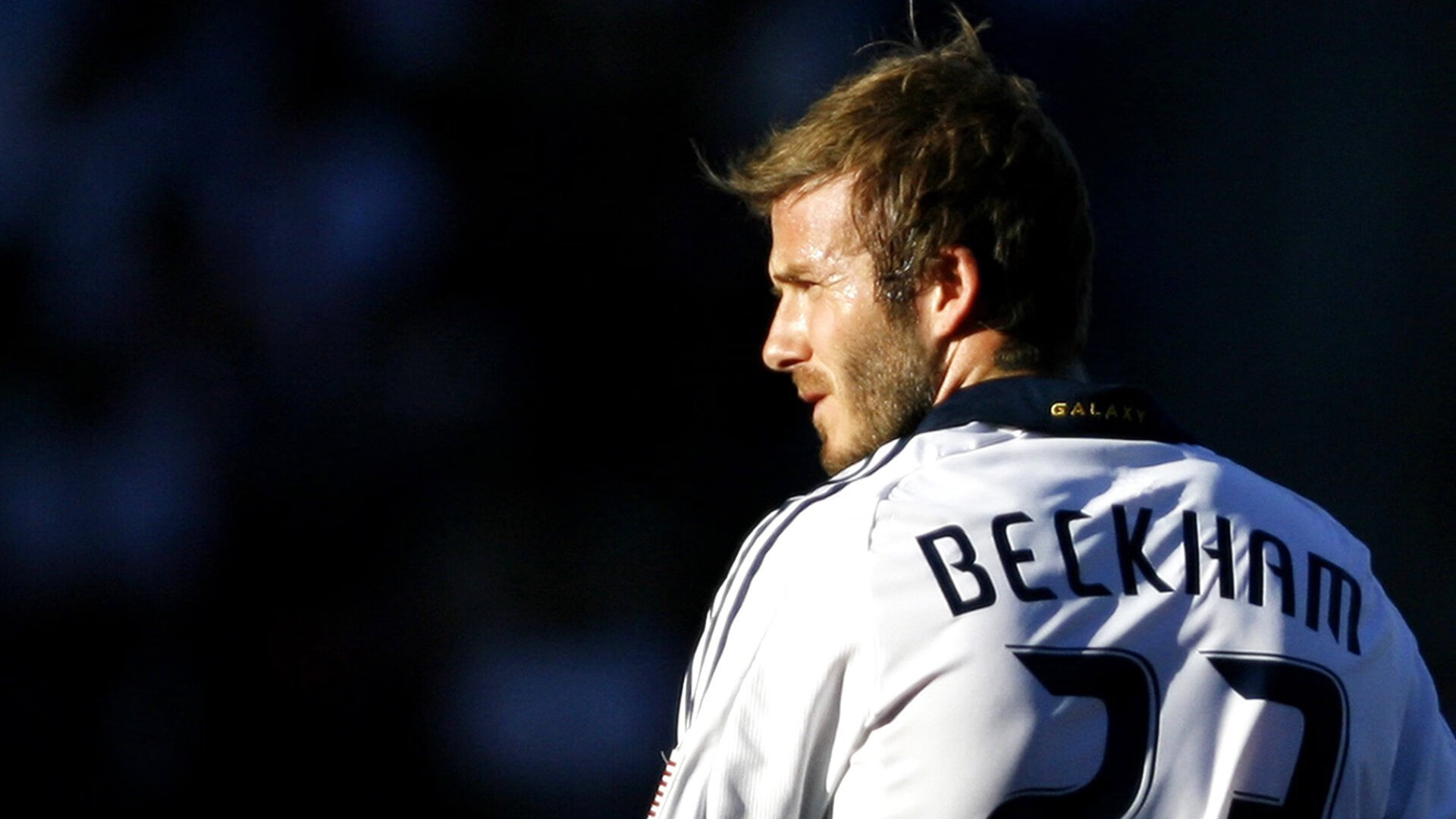 本泽马存在感拉满,摩洛哥生死战取胜韩国,足球场上的幽灵与战士