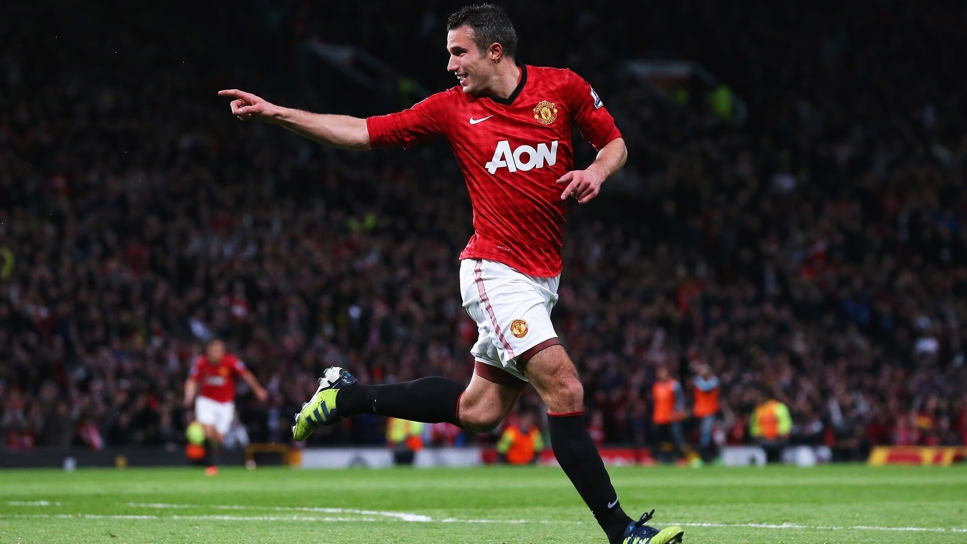 欧冠半决赛之夜，切特彻底打爆防线，当战术板上的幽灵撕碎钢铁城墙