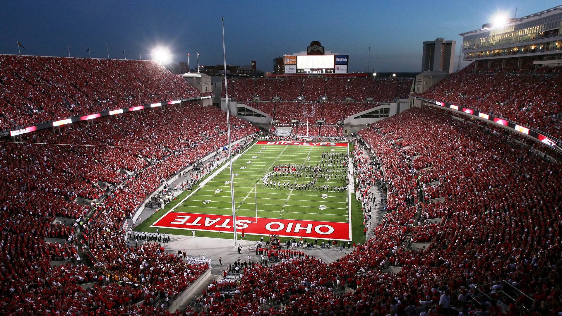 欧冠淘汰赛之夜,加克波,从安菲尔德暗影到欧洲之巅的焦点